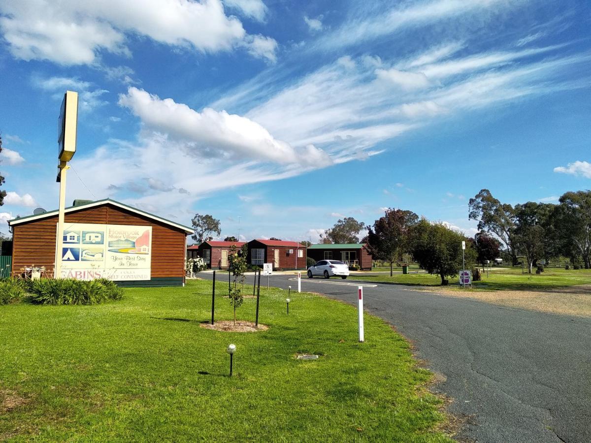 Holbrook Motor Village エクステリア 写真